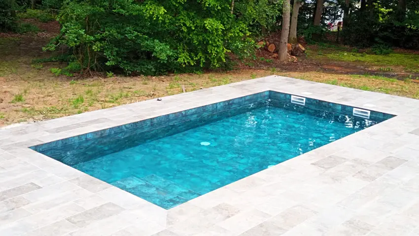 eddb-construction-piscine-sur-mesure-plage-de-piscine